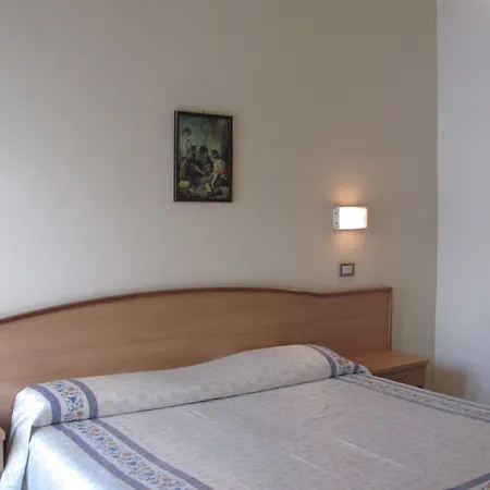 Moretti 2* Senigália