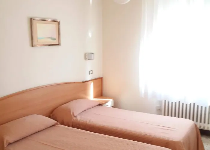 Moretti 2* Senigallia